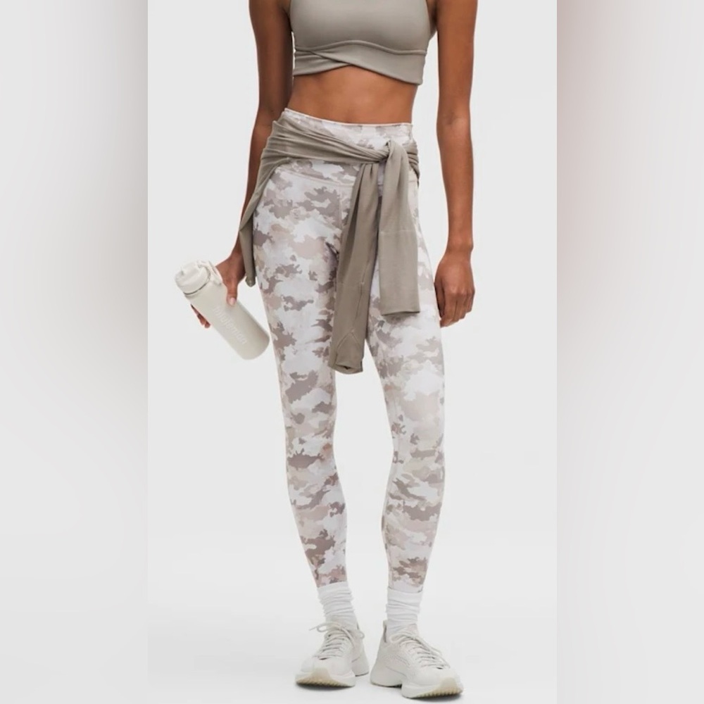 Lululemon Wunder Under High-Rise Incognito Jacquard Alpine White Camo Lux Sz 8